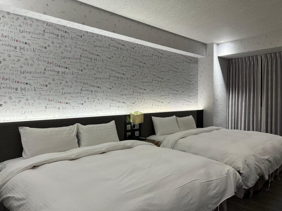 Dlinn Hotel Taichung Exterior foto