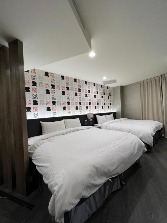 Dlinn Hotel Taichung Exterior foto